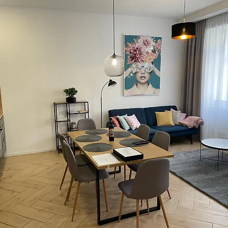 Rákóczihome Apartamento *